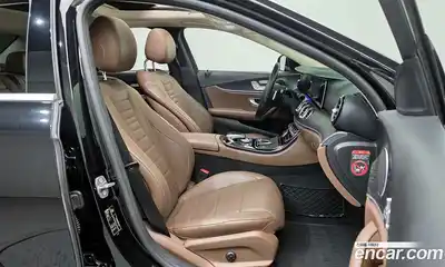 Mercedes-Benz E-Class 2017 2.0 Автомат в Москве № 495030, миниатюра 10