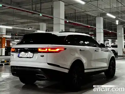 Land Rover Range-Rover Velar 2022 3.0 Автомат в Москве № 495110, миниатюра 4