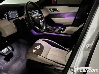 Land Rover Range-Rover Velar 2022 3.0 Автомат в Москве № 495110, миниатюра 6