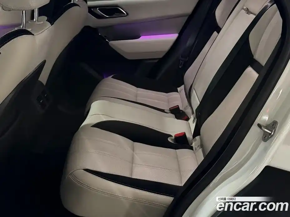 Land Rover Range-Rover Velar 2022 3.0 Автомат в Москве № 495110, фото 7