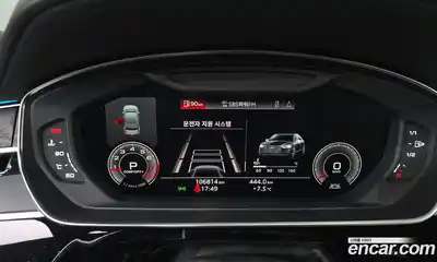 Audi A8 2020 4.0 Автомат в Москве № 496916, миниатюра 8