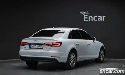 Audi A4 2018 2.0 Автомат в Москве № 496978, миниатюра 2