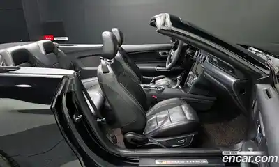 Ford Mustang 2019 2.3 Автомат в Москве № 497490, миниатюра 10