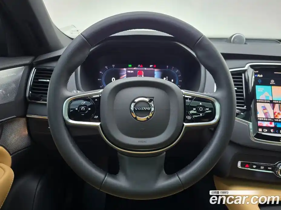 Volvo XC90 2025 2.0 Автомат в Москве № 497866, фото 12