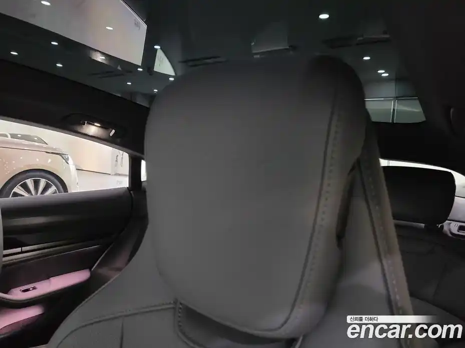 Porsche Taycan 2024 0.1 Автомат в Москве № 498450, фото 14