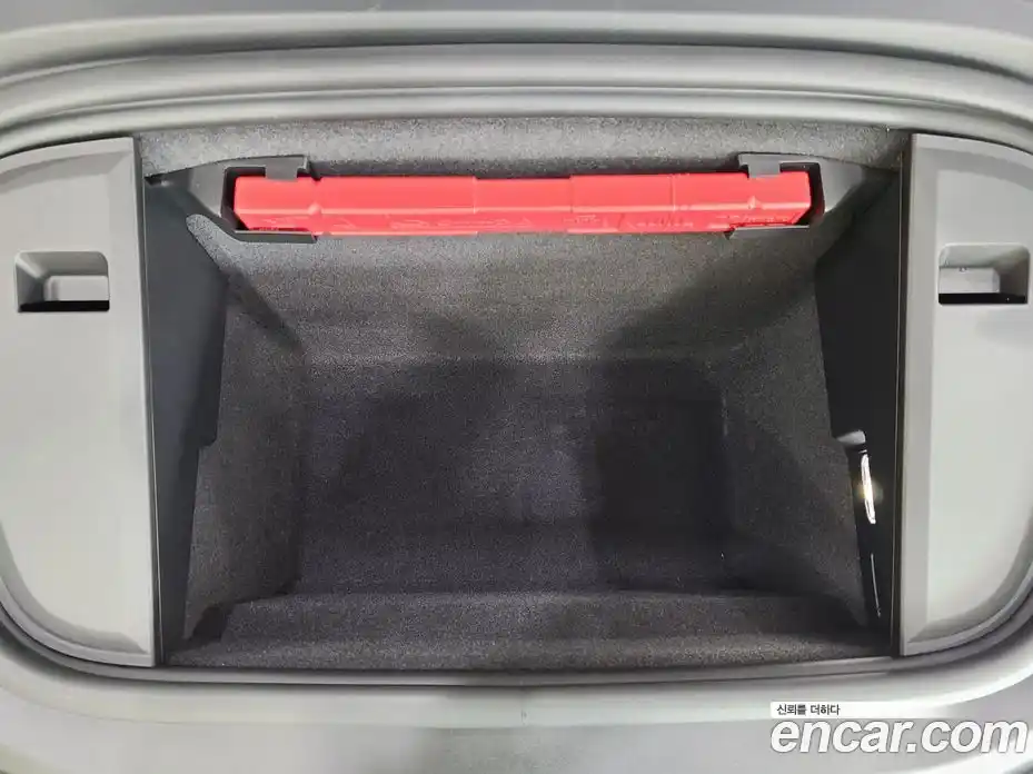 Porsche Taycan 2024 0.1 Автомат в Москве № 498450, фото 6