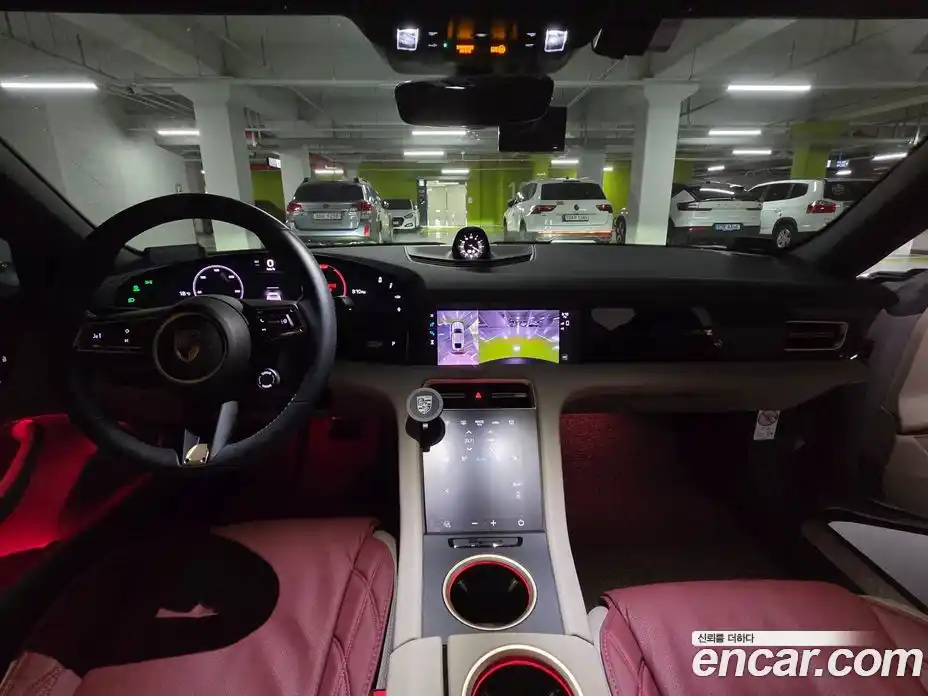 Porsche Taycan 2025 Автомат в Москве № 498465, фото 14