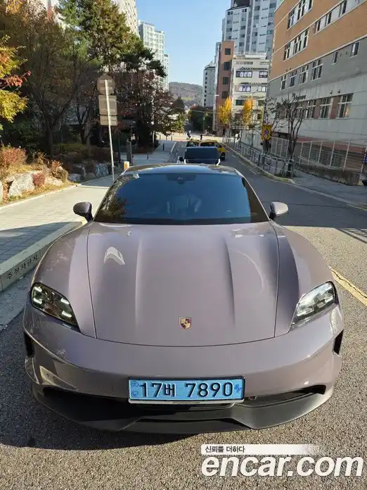 Porsche Taycan 2025 Автомат в Москве № 498465, фото 3