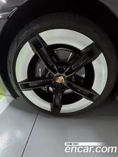 Porsche Taycan 2025 Автомат в Москве № 498465, миниатюра 7