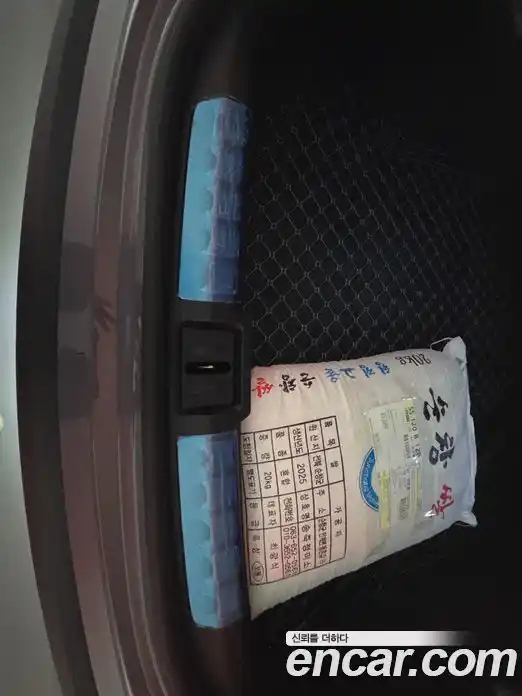 Porsche Taycan 2025 Автомат в Москве № 498465, фото 9