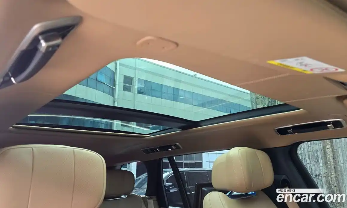 Land Rover Range-Rover 2025 4.4 Автомат в Москве № 498596, фото 13