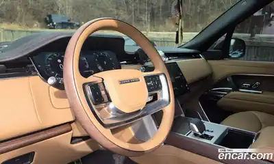 Land Rover Range-Rover 2025 4.4 Автомат в Москве № 498596, миниатюра 7