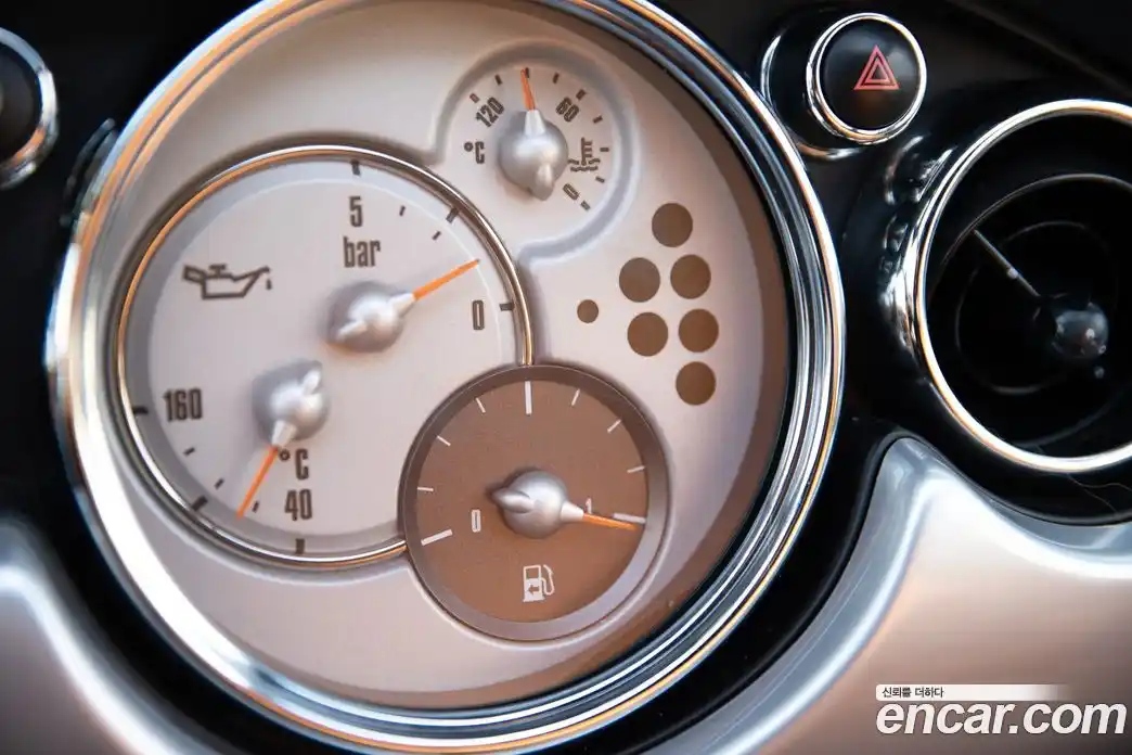 Mini Cooper Convertible 2007 1.6 Автомат в Москве № 499452, фото 17