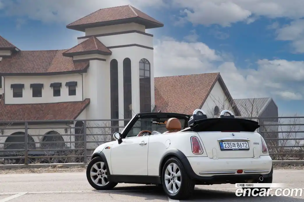 Mini Cooper Convertible 2007 1.6 Автомат в Москве № 499452, фото 5