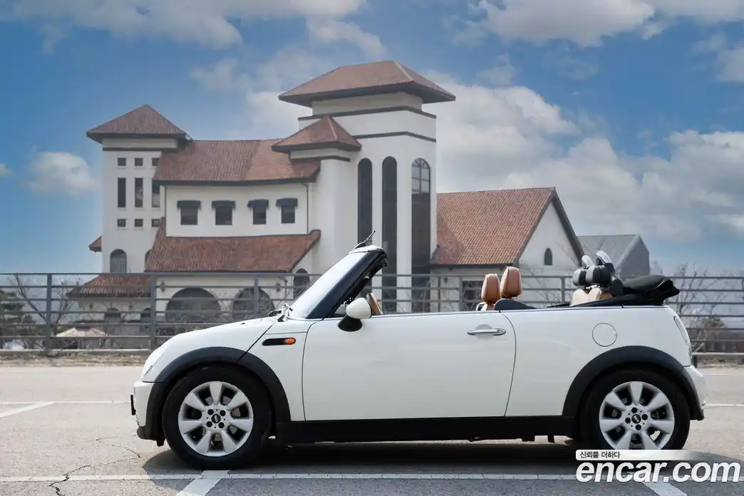 Mini Cooper Convertible 2007 1.6 Автомат в Москве № 499452, фото 6