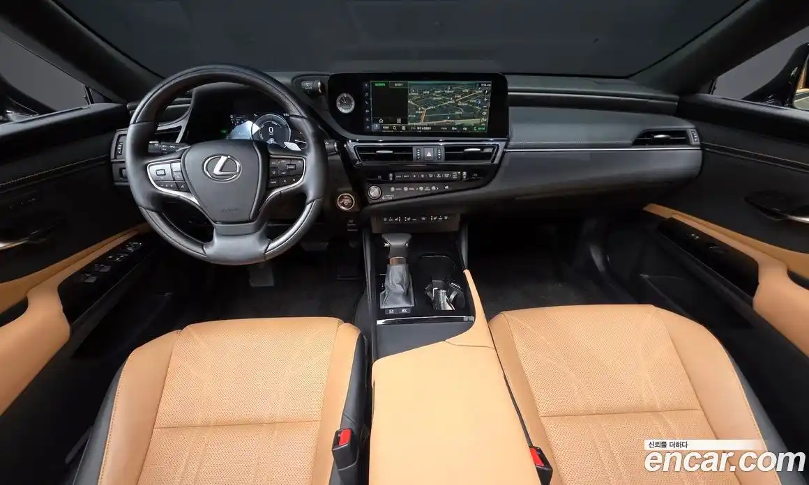 Lexus ES 2023 2.5 Автомат в Москве № 499574, фото 7