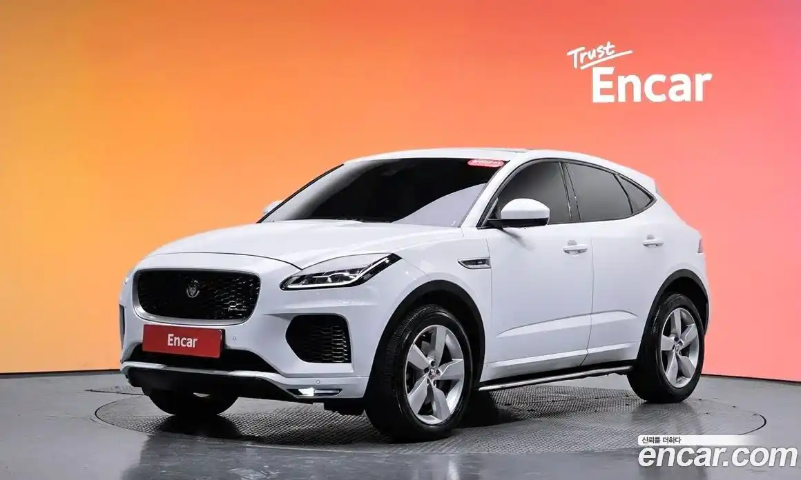 Jaguar E-Pace 2018 2.0 Автомат в Москве № 500249, фото 20