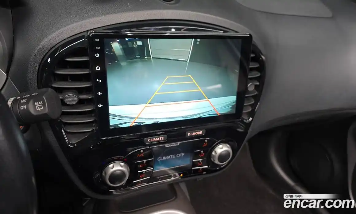 Nissan Juke 2016 1.6 Автомат в Москве № 500567, фото 16