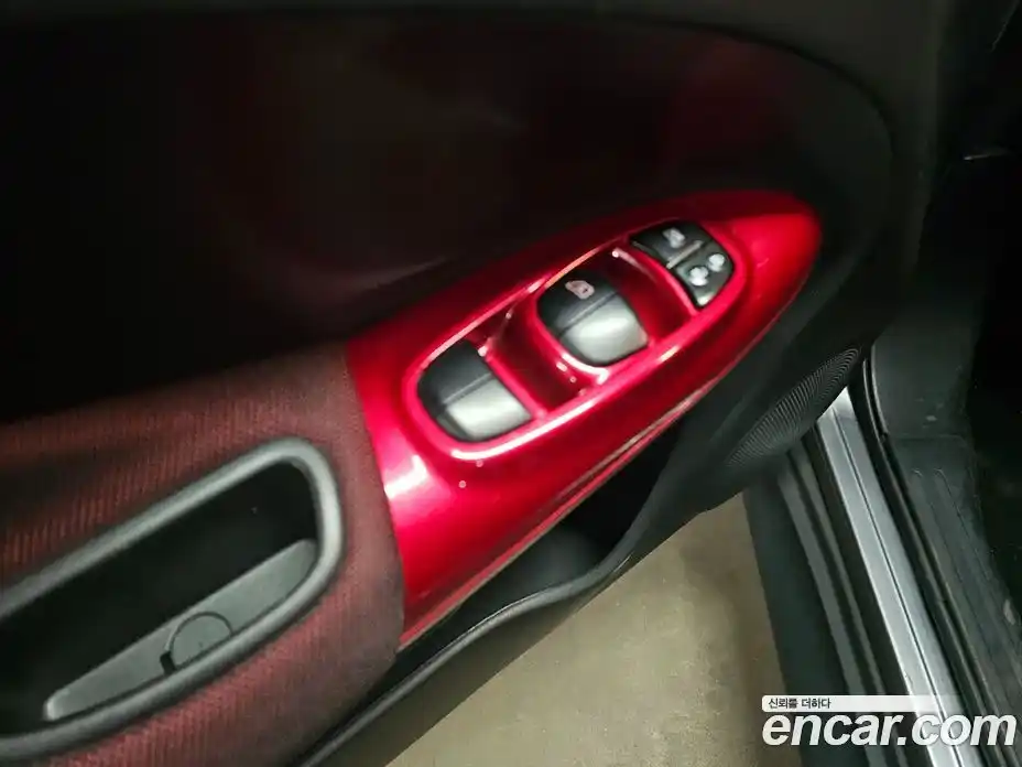 Nissan Juke 2017 1.5 Автомат в Москве № 500603, фото 18