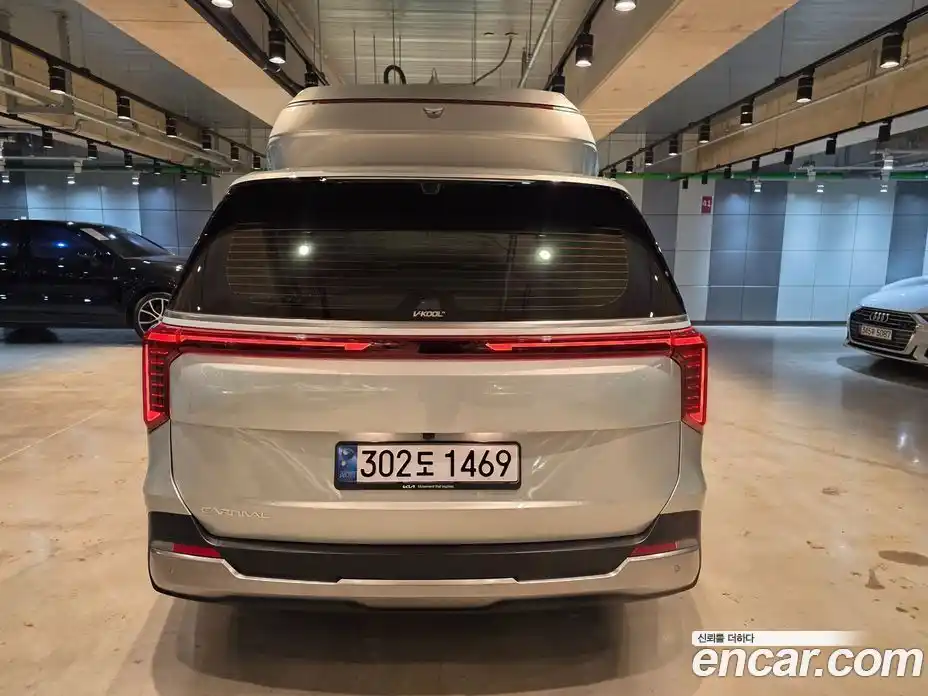 Kia Canival 2024 3.5 Автомат в Москве № 51628, фото 5