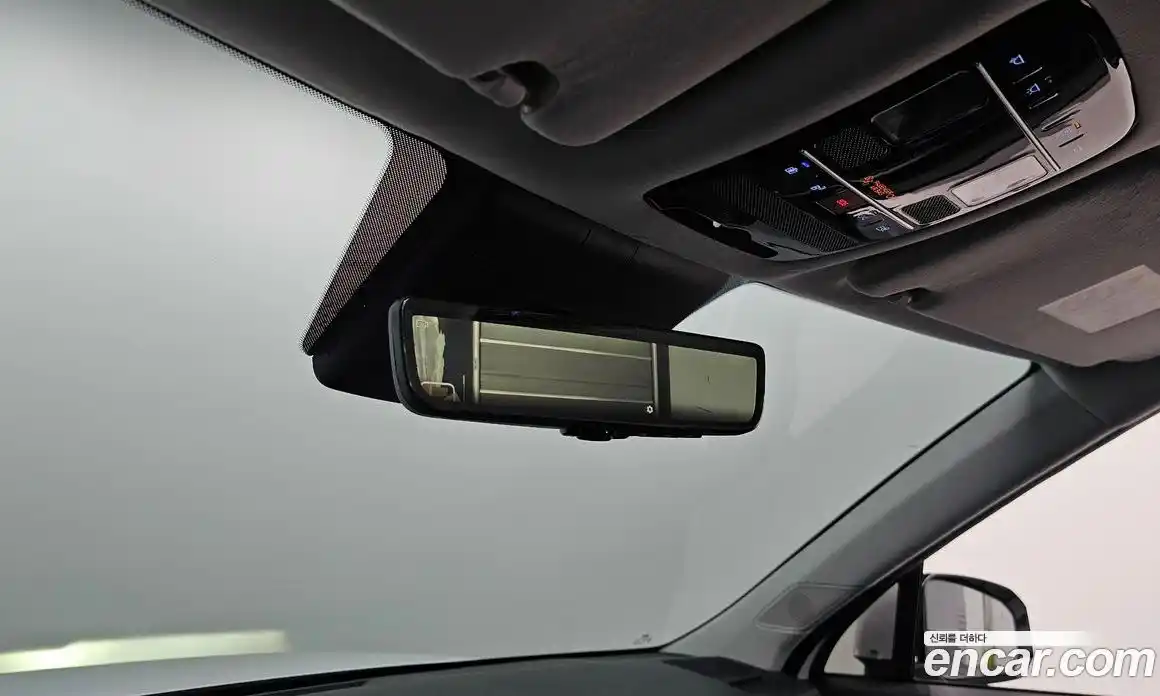 Hyundai Santa Fe 2024 1.6 Автомат в Москве № 517600, фото 20