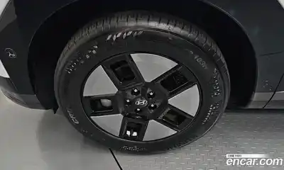 Hyundai Santa Fe 2024 1.6 Автомат в Москве № 517600, миниатюра 5