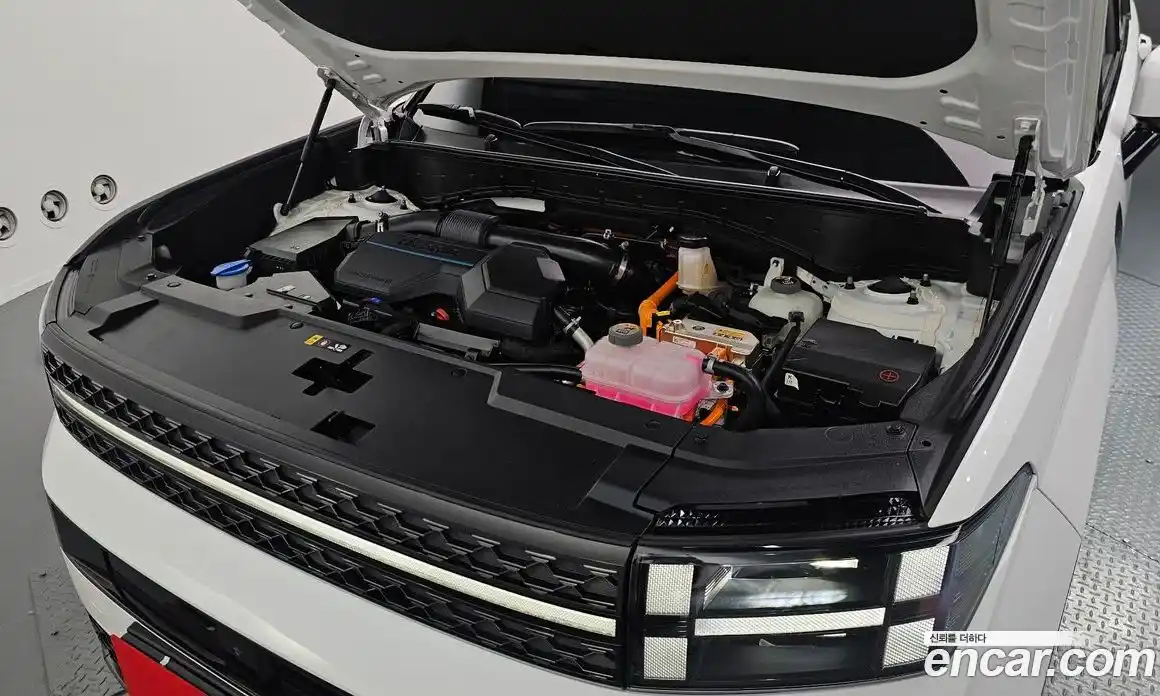 Hyundai Santa Fe 2024 1.6 Автомат в Москве № 517600, фото 6