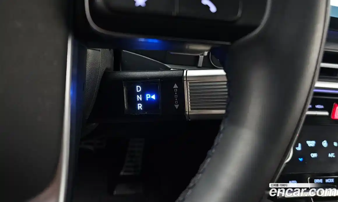 Hyundai Santa Fe 2024 1.6 Автомат в Москве № 517600, фото 9