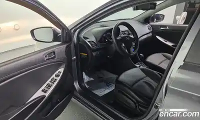Hyundai Accent 2014 1.6 Автомат в Москве № 518522, миниатюра 11