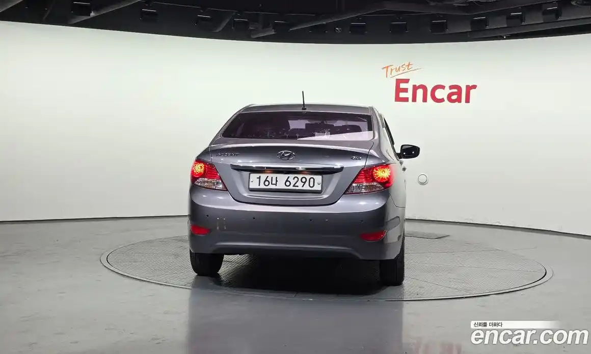 Hyundai Accent 2014 1.6 Автомат в Москве № 518522, фото 4