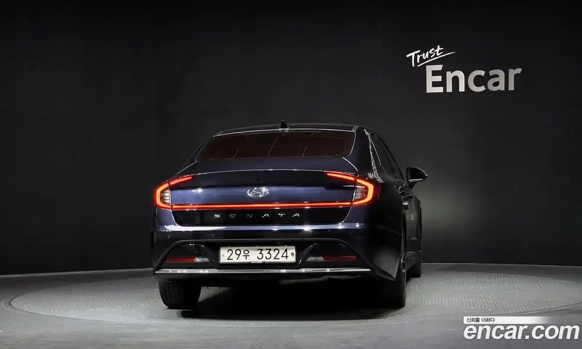 Hyundai Sonata 2020 2.0 Автомат в Москве № 518792, фото 4