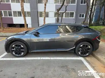 Kia EV6 2026 Автомат в Москве № 519376, миниатюра 2