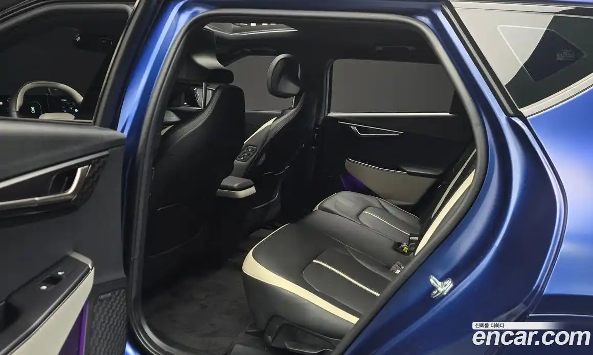 Kia EV6 2025 0.1 Автомат в Москве № 519662, фото 12