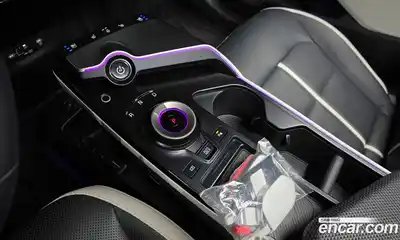 Kia EV6 2025 0.1 Автомат в Москве № 519662, миниатюра 9