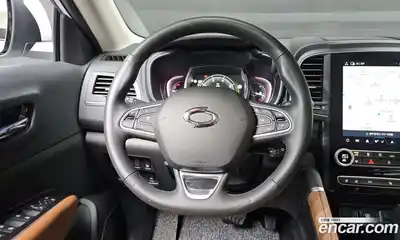 Renault QM6 2024 2.0 Автомат в Москве № 520331, миниатюра 11