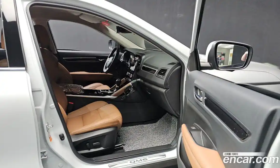 Renault QM6 2024 2.0 Автомат в Москве № 520331, фото 17