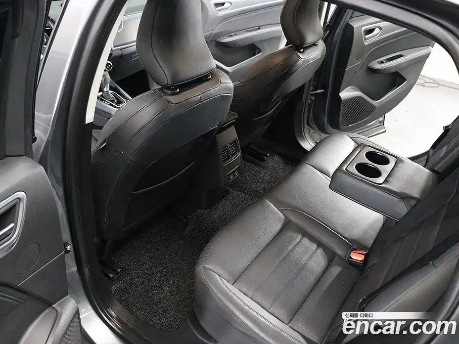 Renault XM3 2020 1.3 Автомат в Москве № 521504, фото 16