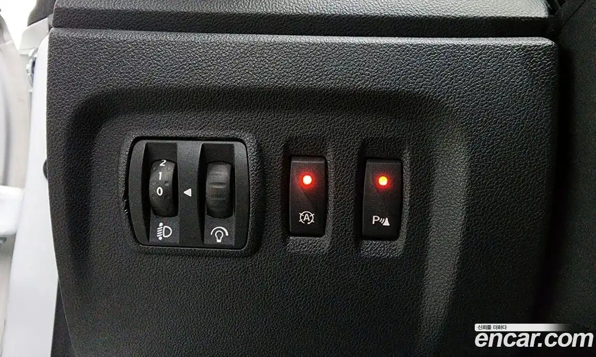 Renault QM3 2017 1.5 Автомат в Москве № 521728, фото 14