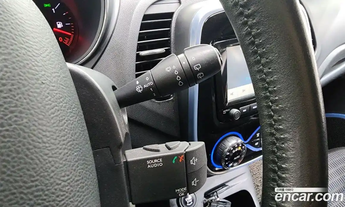 Renault QM3 2017 1.5 Автомат в Москве № 521728, фото 16