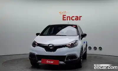 Renault QM3 2017 1.5 Автомат в Москве № 521728, миниатюра 3