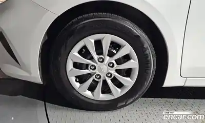 Kia K3 2022 1.6 Автомат в Москве № 522018, миниатюра 10