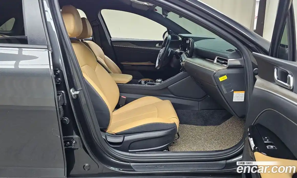 Kia K5 2022 2.0 Автомат в Москве № 522673, фото 11