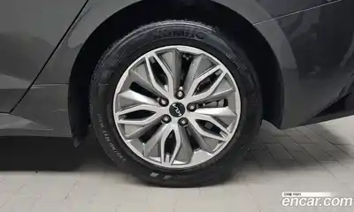 Kia K5 2022 2.0 Автомат в Москве № 522673, миниатюра 5