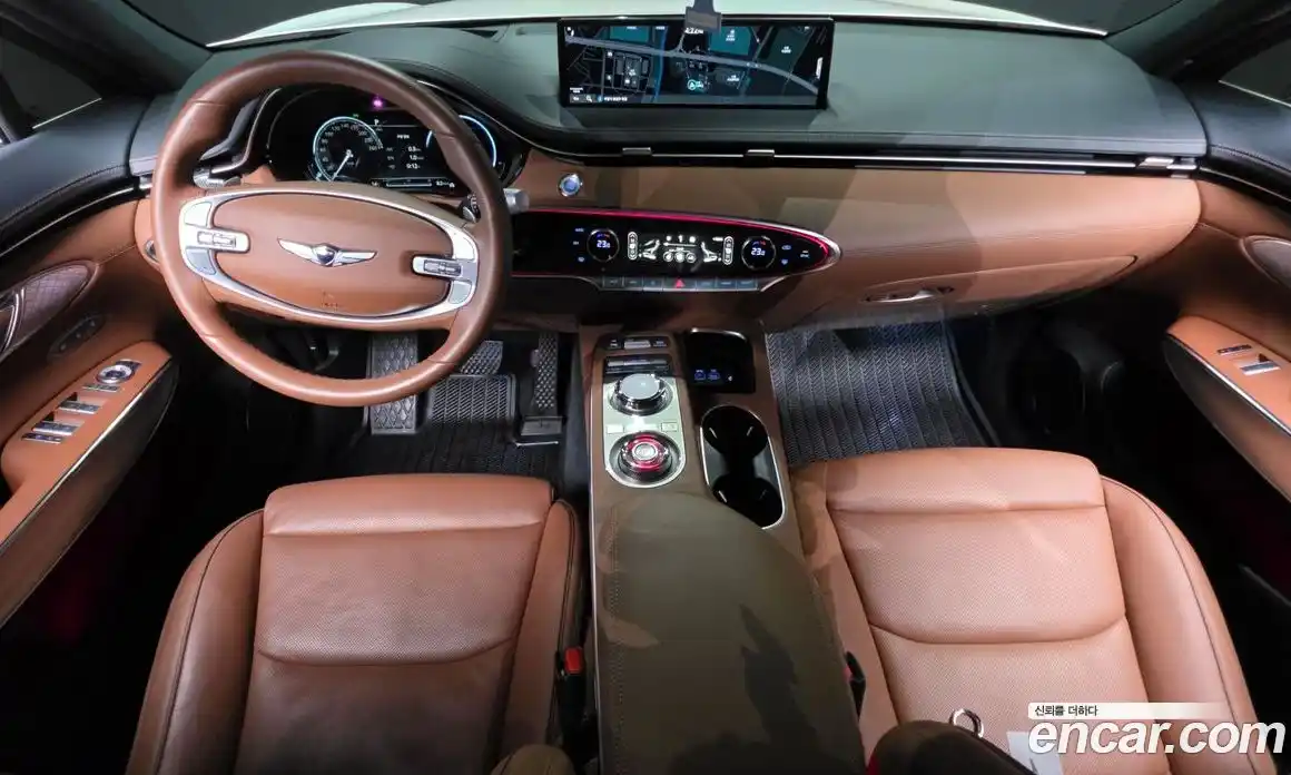 Genesis GV70 2024 2.5 Автомат в Москве № 523345, фото 7