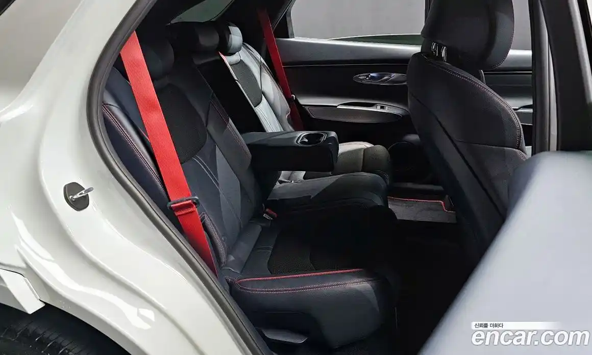 Genesis GV70 2021 2.5 Автомат в Москве № 523706, фото 12