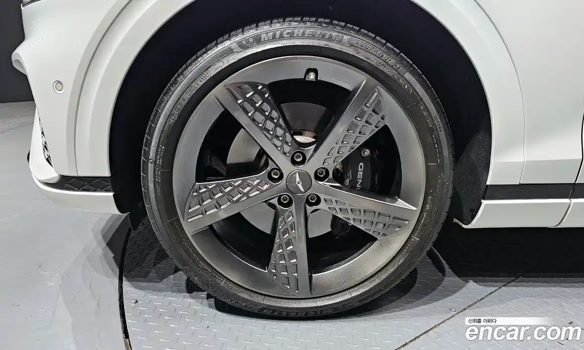 Genesis GV70 2021 2.5 Автомат в Москве № 523706, фото 5