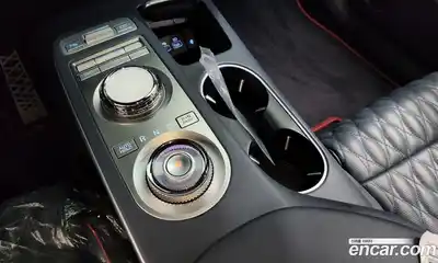 Genesis GV70 2022 2.5 Автомат в Москве № 523726, миниатюра 8