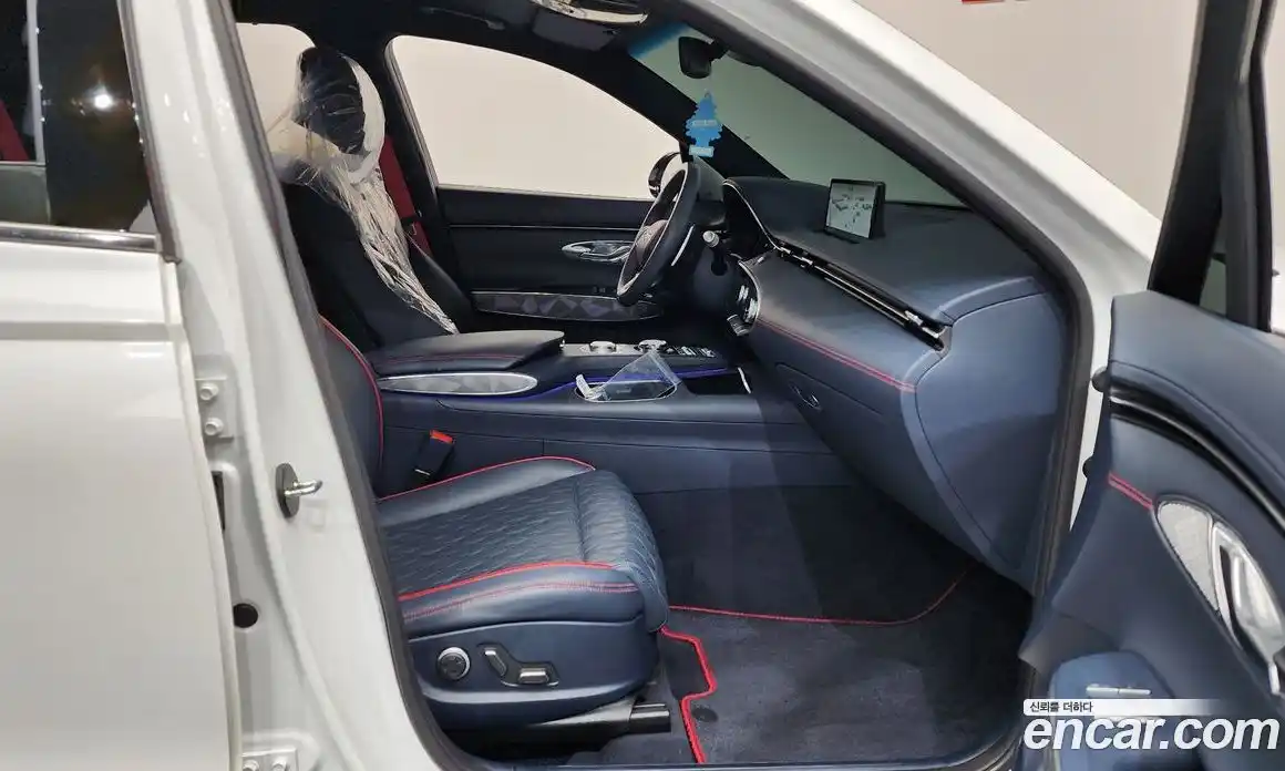 Genesis GV70 2022 2.5 Автомат в Москве № 523726, фото 10