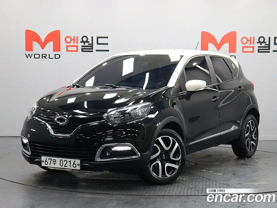Renault QM3 2015 1.5 Автомат в Москве № 524596, фото 1
