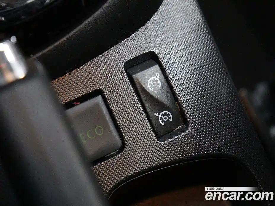 Renault QM3 2015 1.5 Автомат в Москве № 524596, фото 11